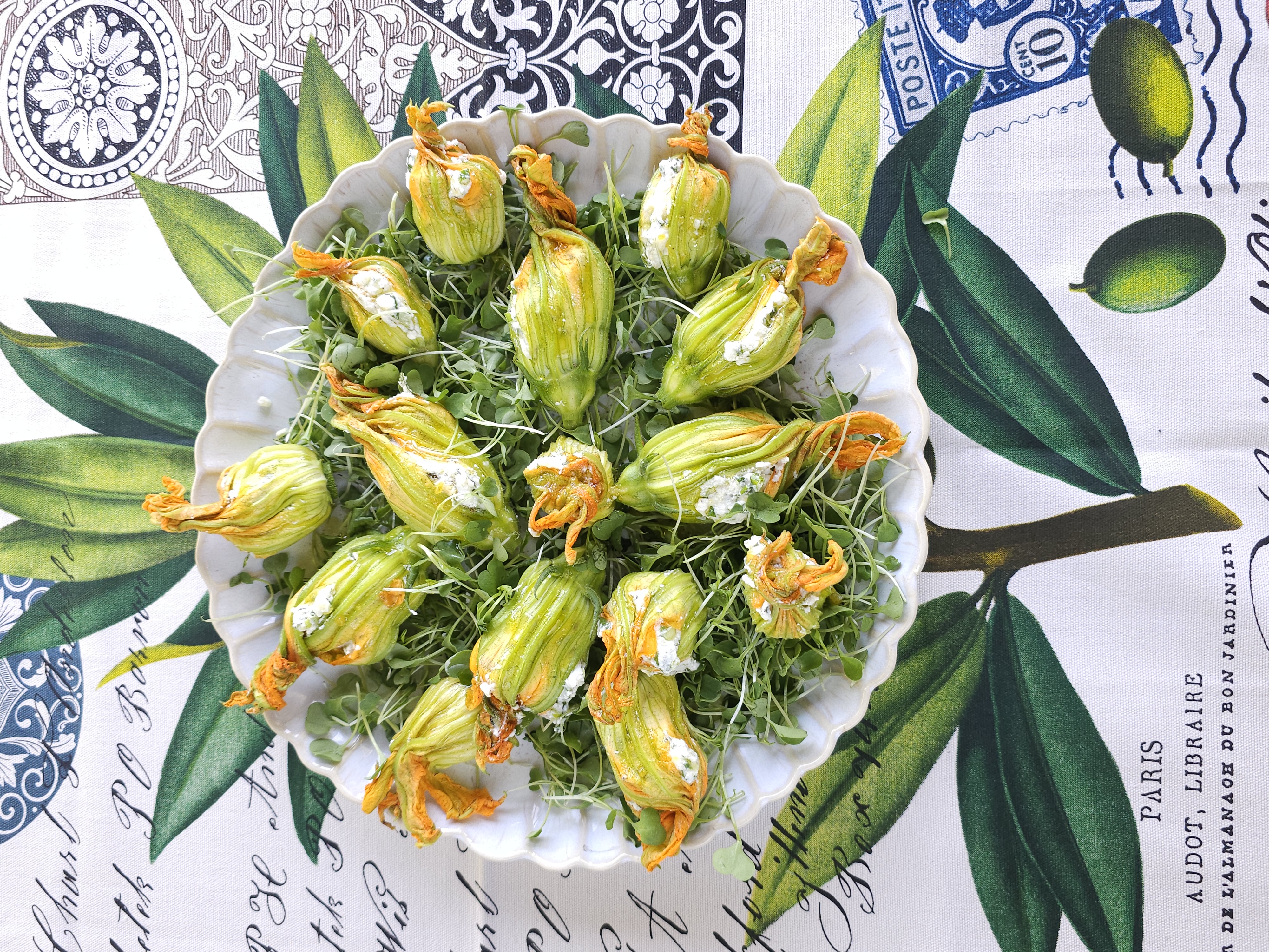 Farmer's Market Tour, Cooking Class and Lunch